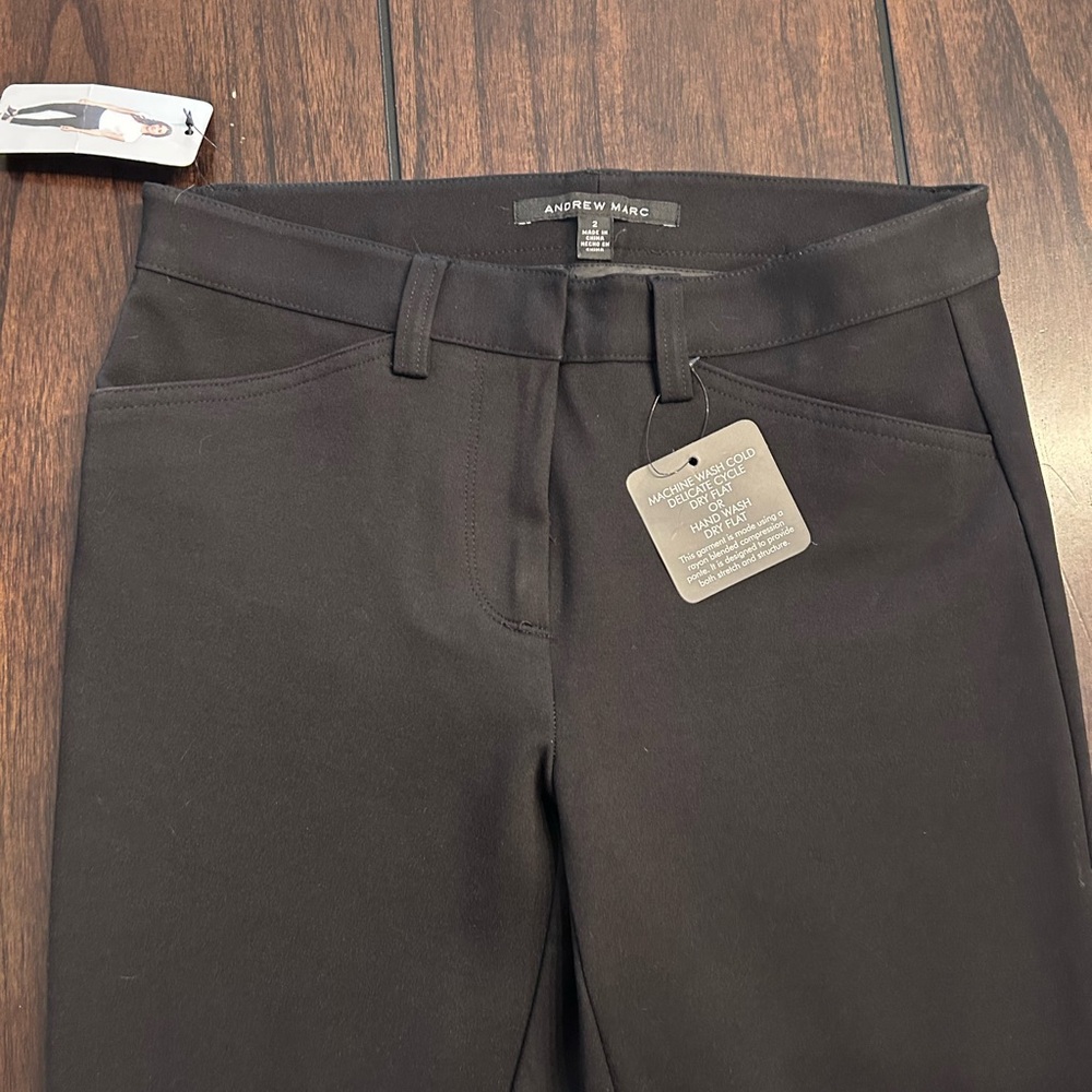 New with tags women’s black Andrew Mark pant, size 2